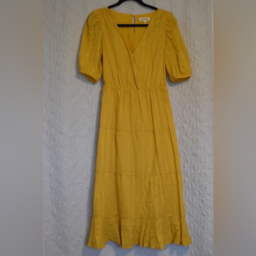 Yellow dress